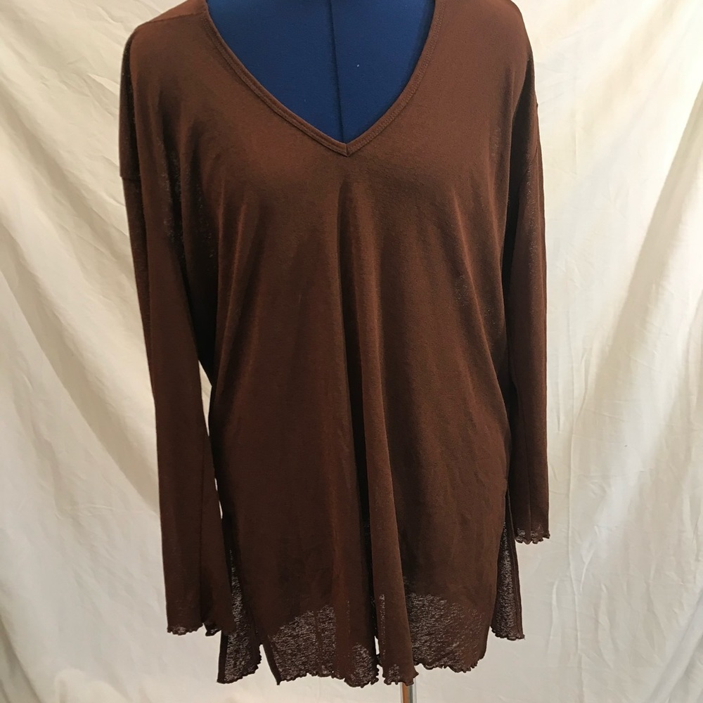 Wave zone size medium brown blouse